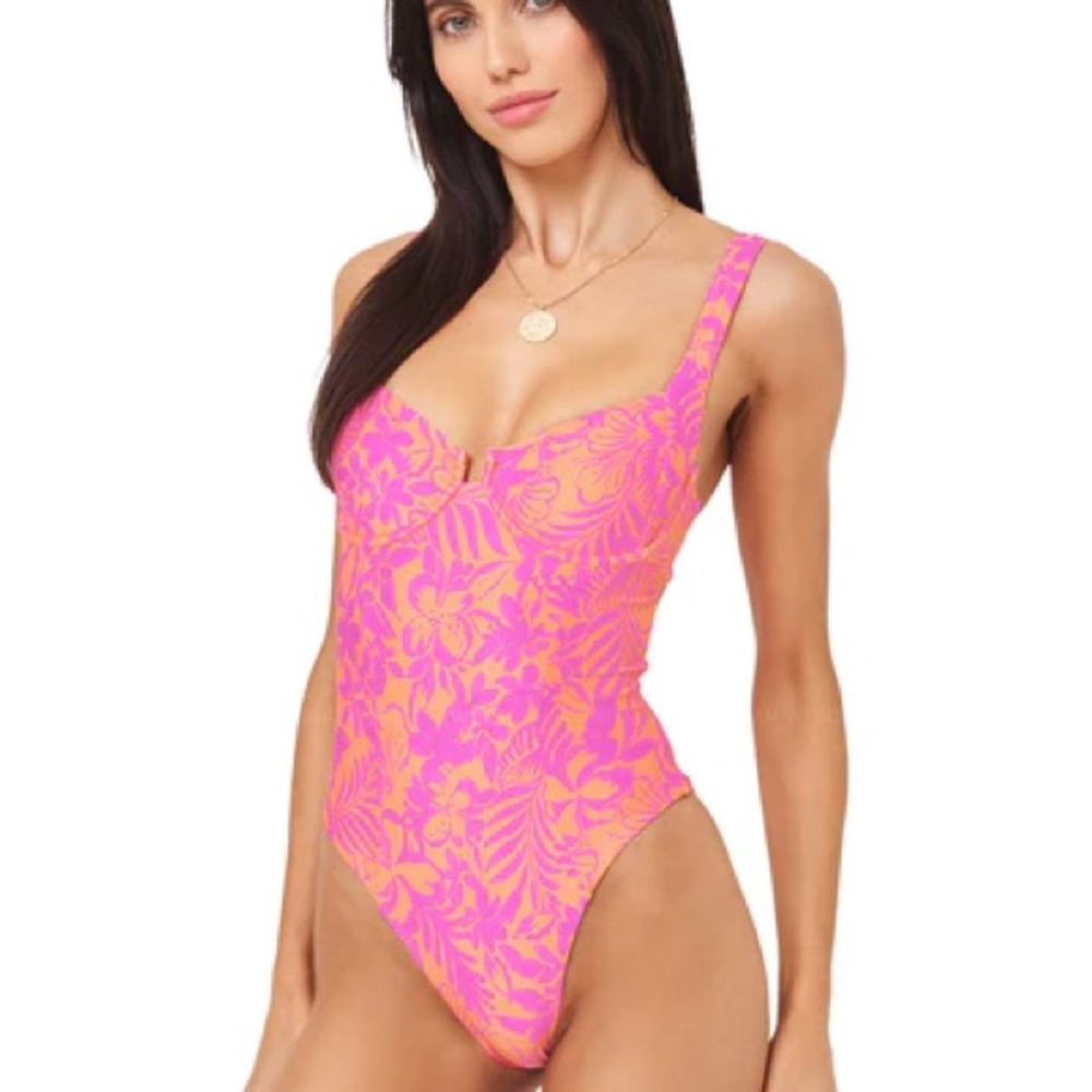 NWT L*SPACE KENDALL ONE PIECE M
